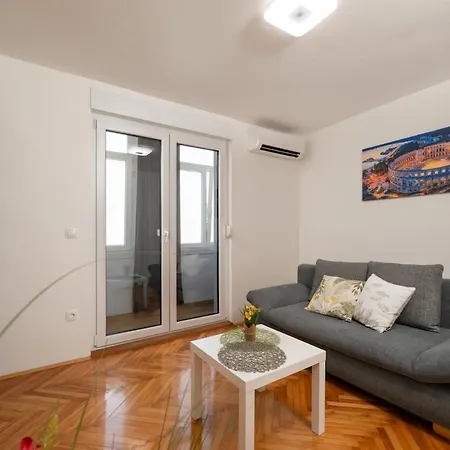 Alba App Apartman Pula